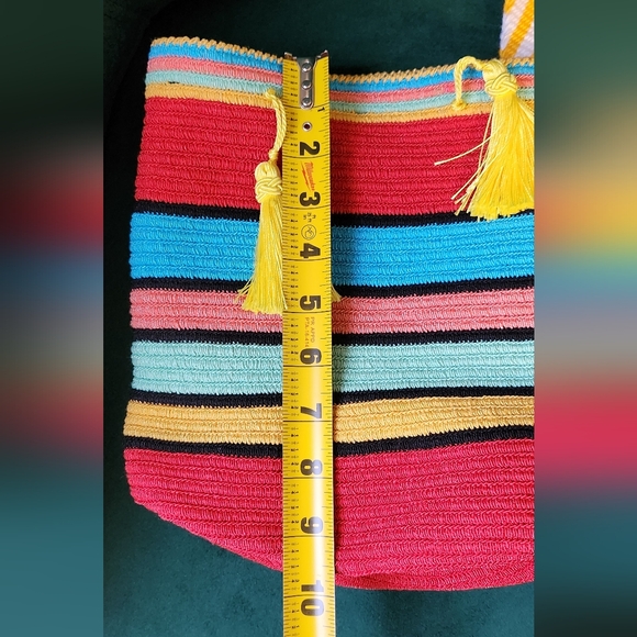 Colombian Handmade Body Bag - Picture 3 of 5